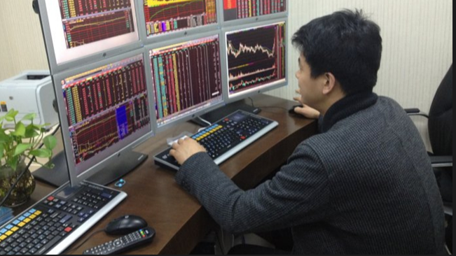 2023股票配资：选择正规公司投资更稳妥